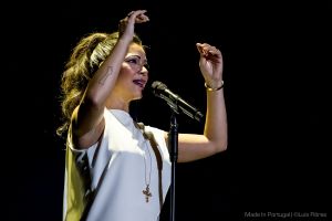 Fadista - cantora - Raquel Tavares